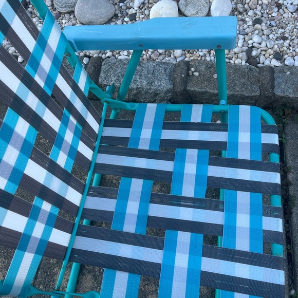 Vintage Aluminum Folding Webbed beach sand Chair Blue & white - Picture 6 of 9